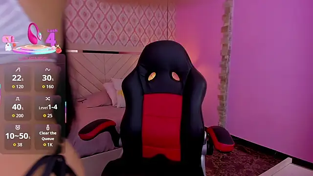 ALANA WATSONN online show from 21, 10, 2025