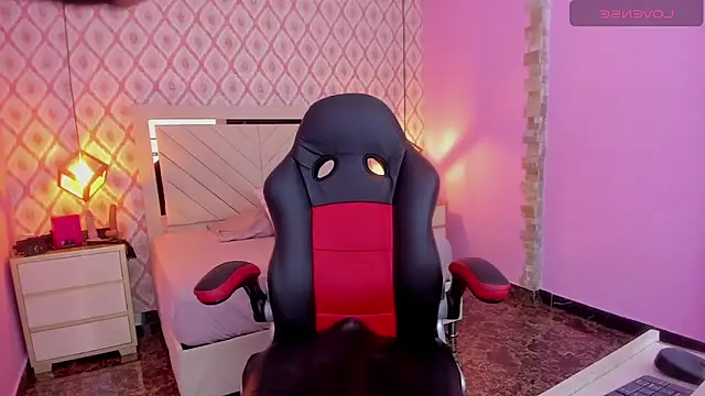 ALANA WATSONN online show from 31, 10, 2025