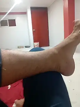 Yiyo19-3 online show from 16, 10, 2025