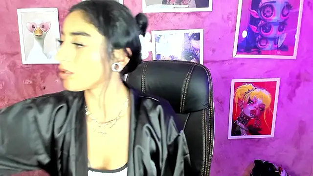 Emma and Issac online show from 21, 2, 2026