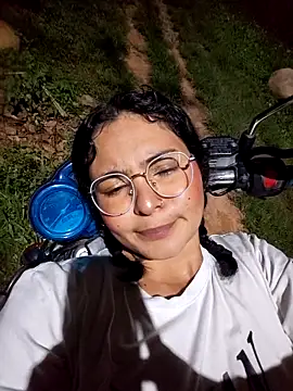 Lily-o online show from 26, 10, 2025