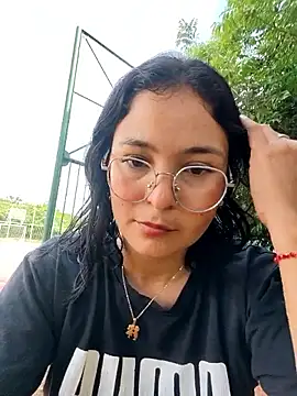 Lily-o online show from 1, 12, 2025