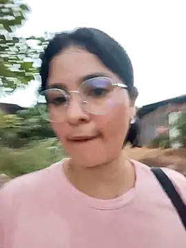 Lily-o online show from 4, 12, 2025