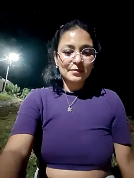 Lily-o online show from 17, 12, 2025