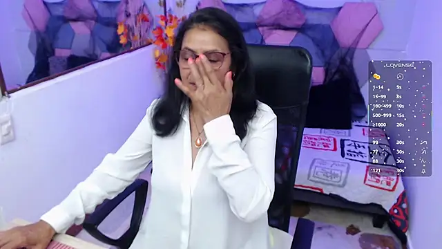 AmandaPeet online show from 29, 10, 2025