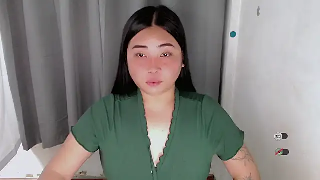 Yhana Slut online show from 13, 9, 2025