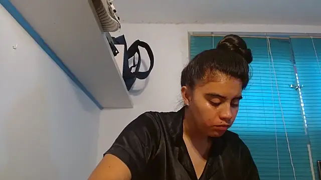 Arieeel 09 online show from 10, 4, 2026