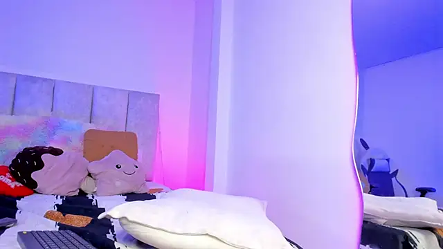 Baby Steff online show from 21, 10, 2025