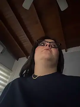 VioletaMaddox online show from 18, 1, 2026