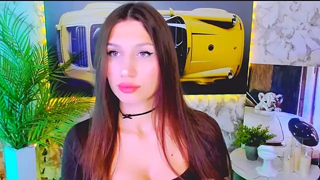 Mollyinyourmind online show from 2, 11, 2025