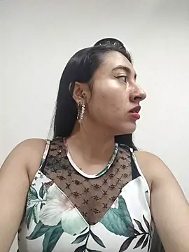 AMATISTA  16 online show from 4, 10, 2025