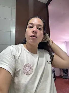 Snapshot of leiablack chatting on 11, 6, 2026 leiablack online show from 11, 6, 2026