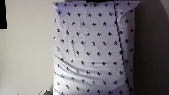 Snapshot of Triggerhappycj100 chatting on 2, 11, 2025 Triggerhappycj100 online show from 2, 11, 2025