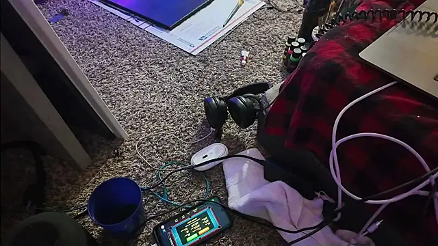 Triggerhappycj100 online show from 26, 3, 2026