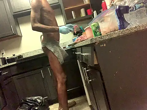 Snapshot of Triggerhappycj100 chatting on 23, 11, 2025 Triggerhappycj100 online show from 23, 11, 2025