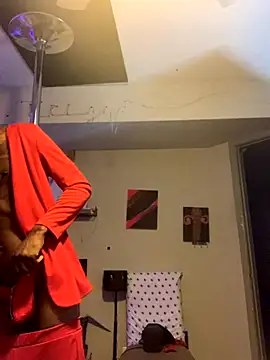 Snapshot of Triggerhappycj100 chatting on 19, 11, 2025 Triggerhappycj100 online show from 19, 11, 2025