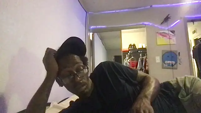 Snapshot of Triggerhappycj100 chatting on 19, 9, 2025 Triggerhappycj100 online show from 19, 9, 2025