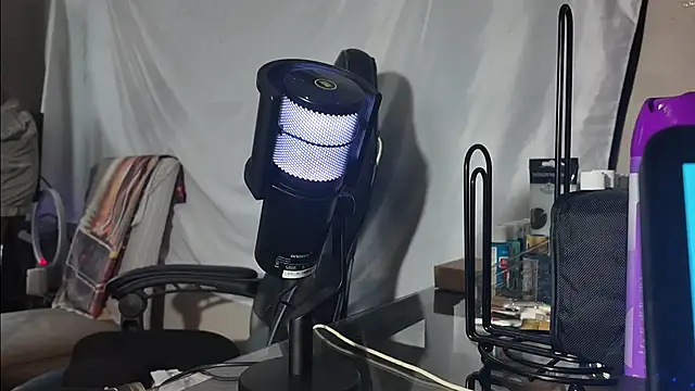Triggerhappycj100 online show from 22, 4, 2026