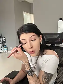 Privad ravenna online show from 16, 10, 2025