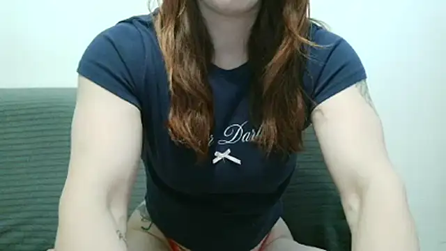 Clarahotgirl24 online show from 1, 5, 2026