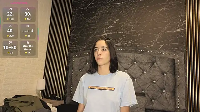 violett  golden online show from 10, 9, 2025