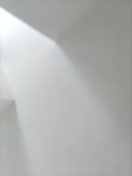 violett  golden online show from 28, 9, 2025