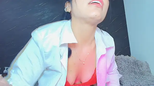 Roxana gomez online show from 25, 4, 2026