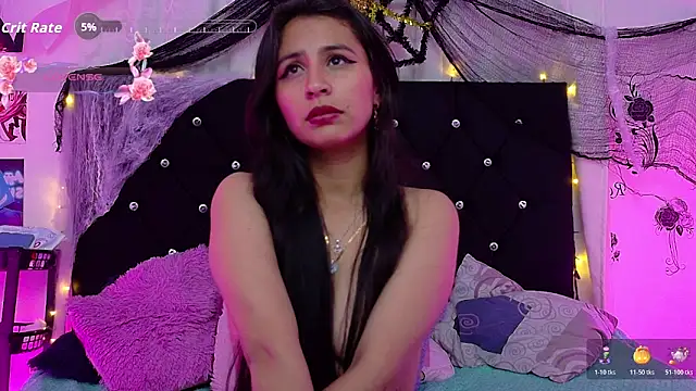 Snapshot of queen_smiley chatting on 27, 10, 2025 queen smiley online show from 27, 10, 2025