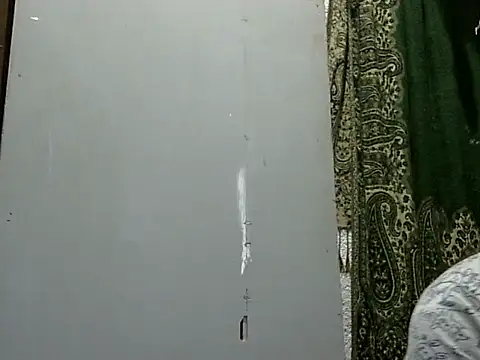 juicycum069 online show from 3, 10, 2025