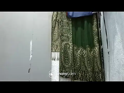 juicycum069 online show from 12, 9, 2025