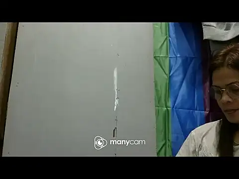 Snapshot of juicycum069 chatting on 9, 1, 2026 juicycum069 online show from 9, 1, 2026