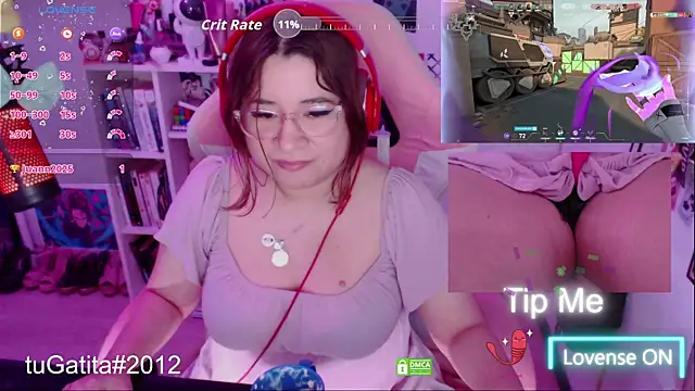 Pink girl0n online show from 12, 9, 2025