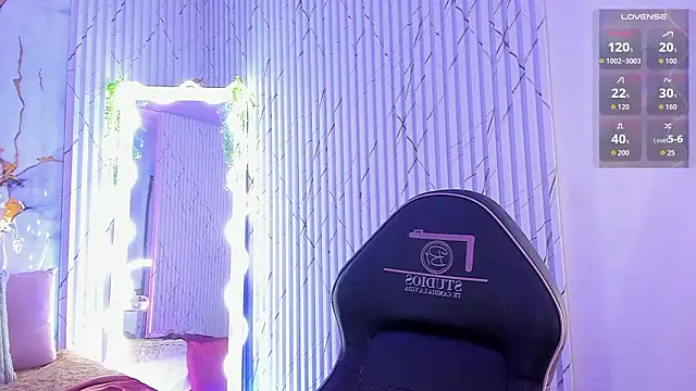 Naomy tay1 online show from 19, 3, 2026