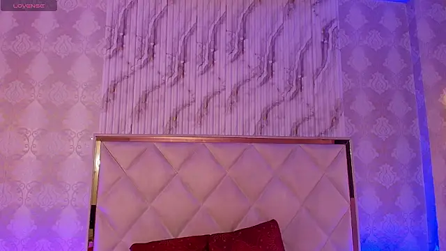 Snapshot of Naomy_tay1 chatting on 2, 2, 2026 Naomy tay1 online show from 2, 2, 2026