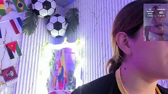 Naomy tay1 online show from 4, 7, 2026