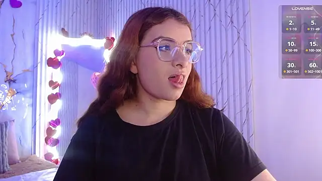 Naomy tay1 online show from 11, 3, 2026