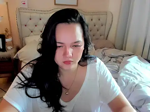 Snapshot of SweetHoney369 chatting on 27, 2, 2026 SweetHoney369 online show from 27, 2, 2026