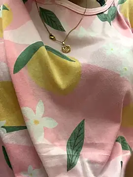 modelnishu online show from 8, 9, 2025