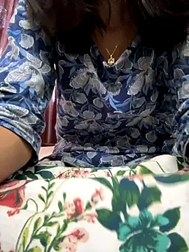 modelnishu online show from 9, 9, 2025