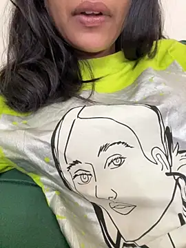 modelnishu online show from 3, 10, 2025