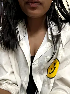 modelnishu online show from 11, 11, 2025