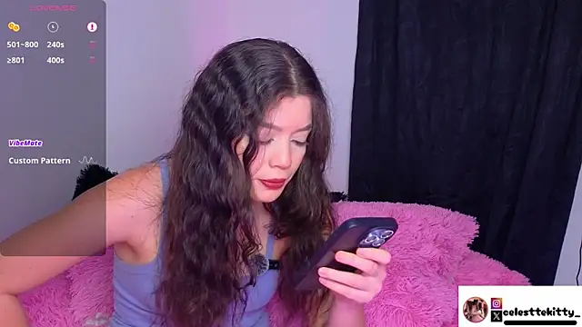 Snapshot of celestte_evans_1 chatting on 18, 10, 2025 celestte evans 1 online show from 18, 10, 2025