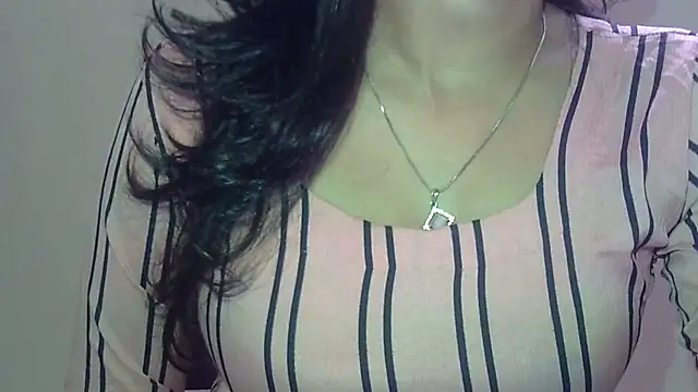 SONIYA 47 online show from 30, 5, 2026