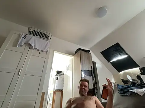 jarda94cz online show from 12, 7, 2026