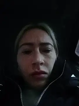 Reina Cummings online show from 23, 11, 2025