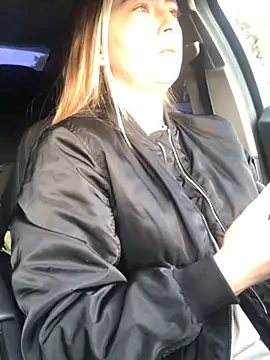 Reina Cummings online show from 25, 9, 2025