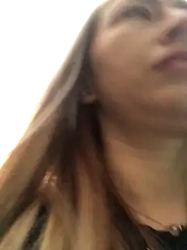 Reina Cummings online show from 17, 9, 2025