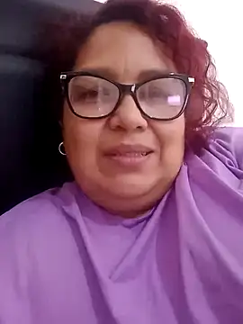 ladytropical1 online show from 22, 9, 2025