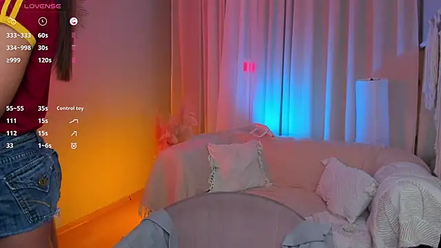 LilLisa online show from 18, 9, 2025