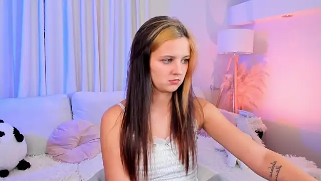 LilLisa online show from 12, 10, 2025